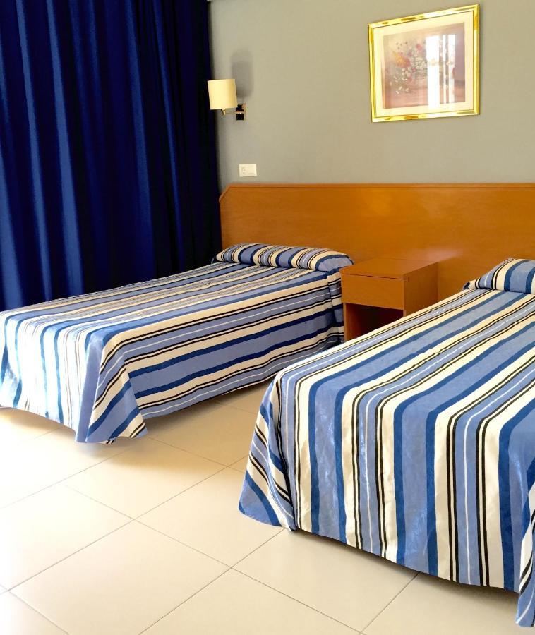 Hotel Bon Repos 칼레라 객실 사진